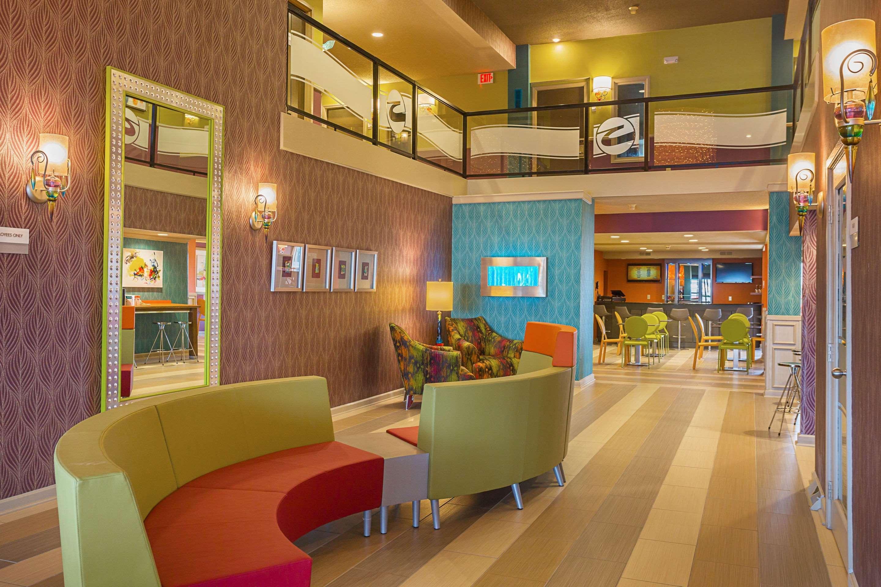Clarion Inn & Suites Evansville Exteriér fotografie